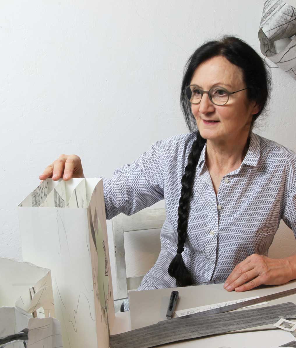 Angelika Wolpert